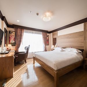 Luxury Room